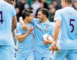 外界瞩目 外界瞩目